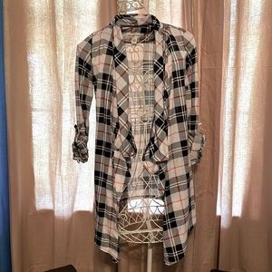 Juniors kimono style cardigan. Size S